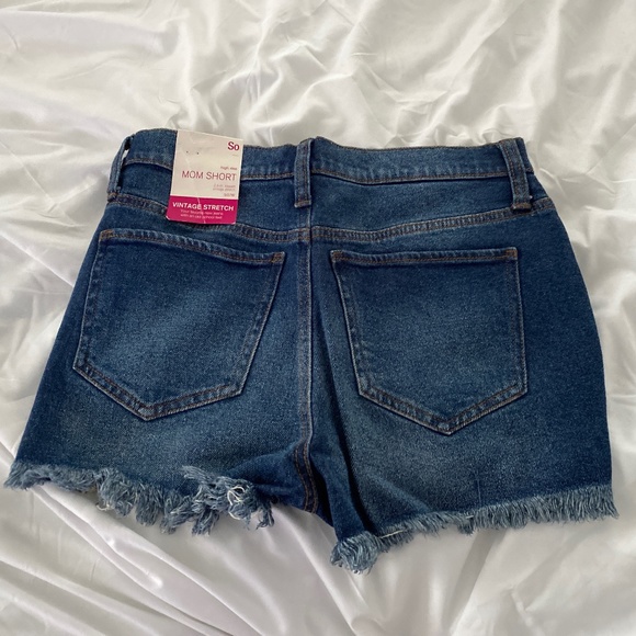 High Rise Mom Short - Picture 2 of 2